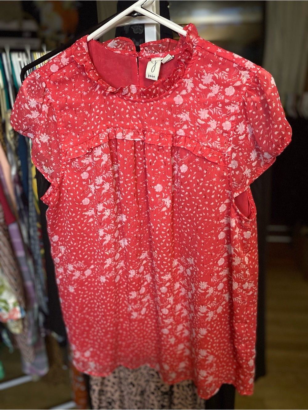 Joie Coral-Red Floral Ruffle Cap Sleeve Blouse